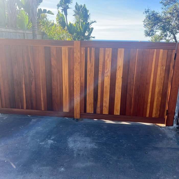Dual swing gate