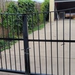 Welding job for gate safe dog