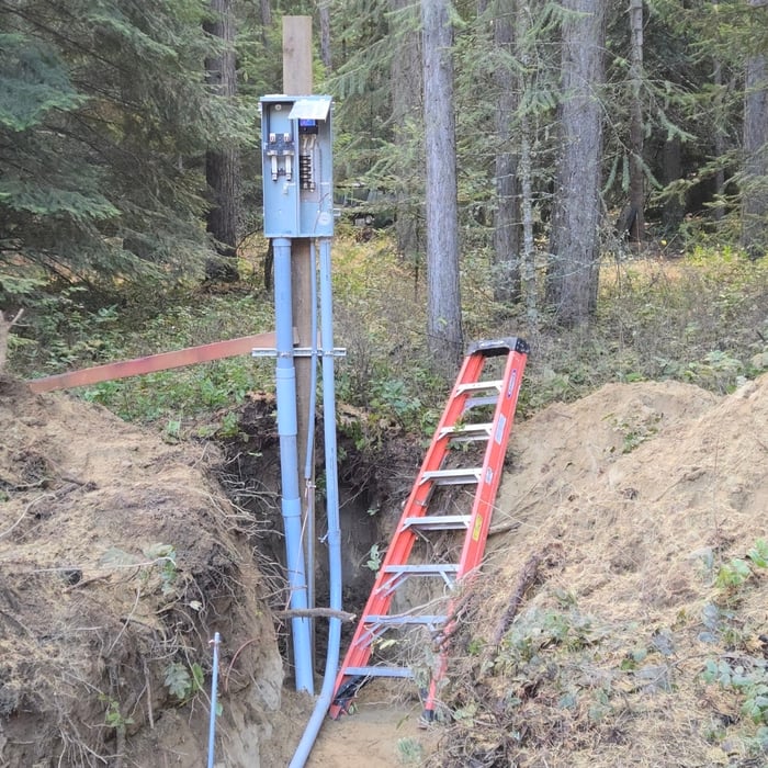 200 amp service in the woods!