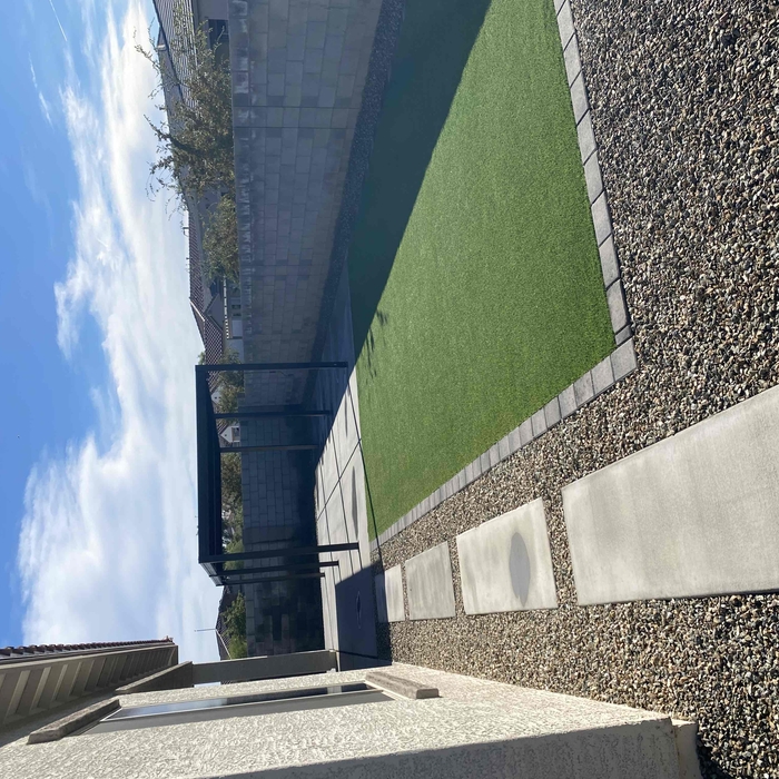 Pavers install