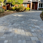 San Geronimo Cambridge Cobble paver driveway