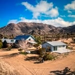 10 acre Joshua Tree Retreat