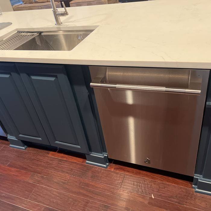 Interior Kitchen Island