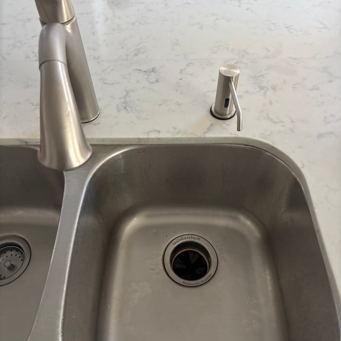 Installed electrical dish soup dispenser