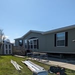 Mobile home skirting