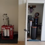 Water filtration pre-treatment and then 2K Reverse Osmosis with 300 gallon storage and final stage UV light purification.