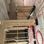 4 zones of radiant heat/ 1 zone of baseboard heat. This unit is also a tankless water heater.