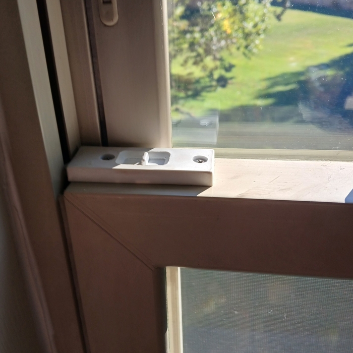 New universal latch installed
