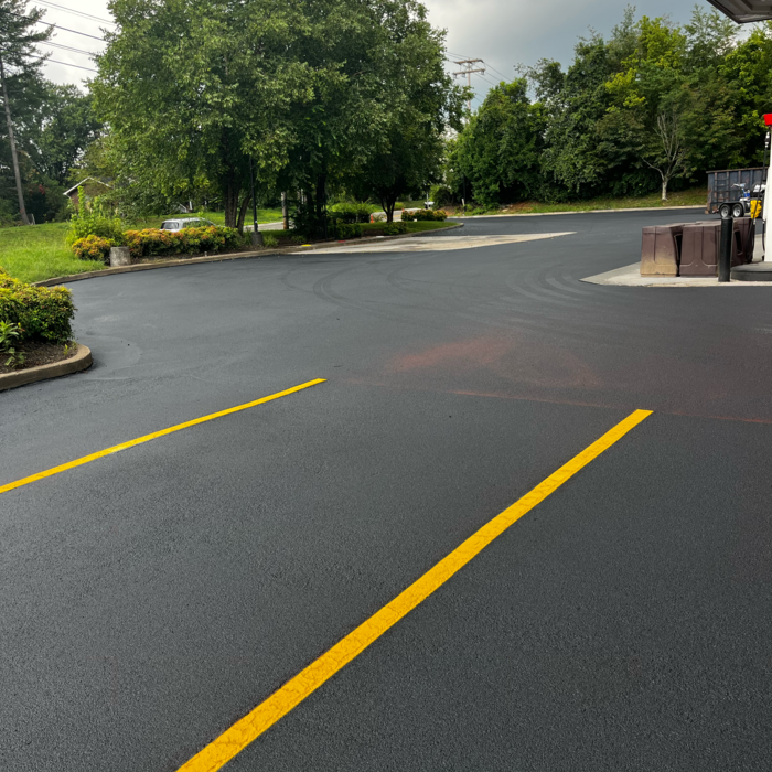 Asphalt Sealcoating