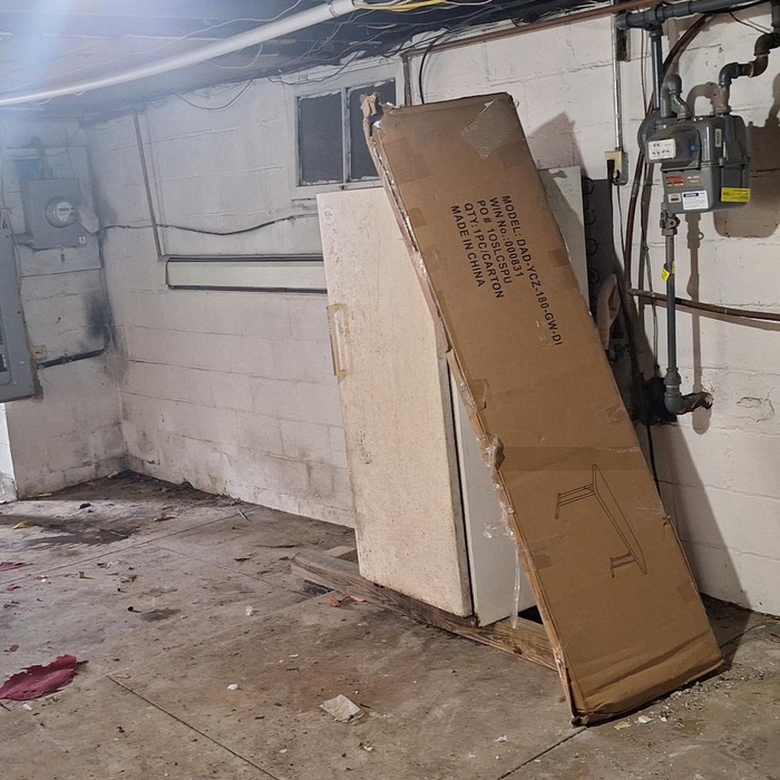 Kentucky house cleanout