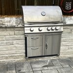 Pavor and brick work / Patio