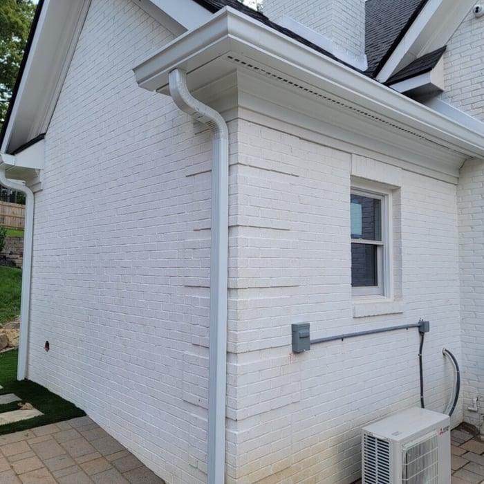 Pool house from front of house