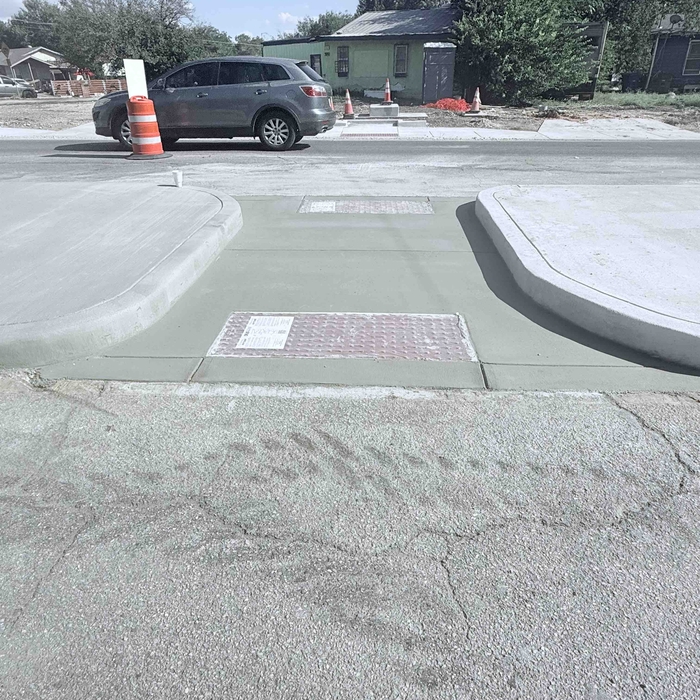 Concrete Driwe'y