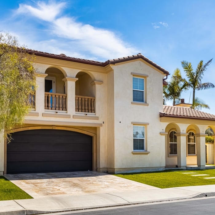 Huntington Beach- Custom Interior & Exterior Remodel