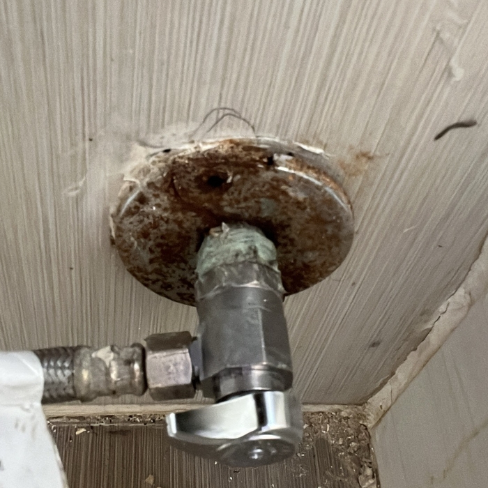 New part installed. Leak fixed!