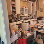 Craft room
Before - Left side of room
