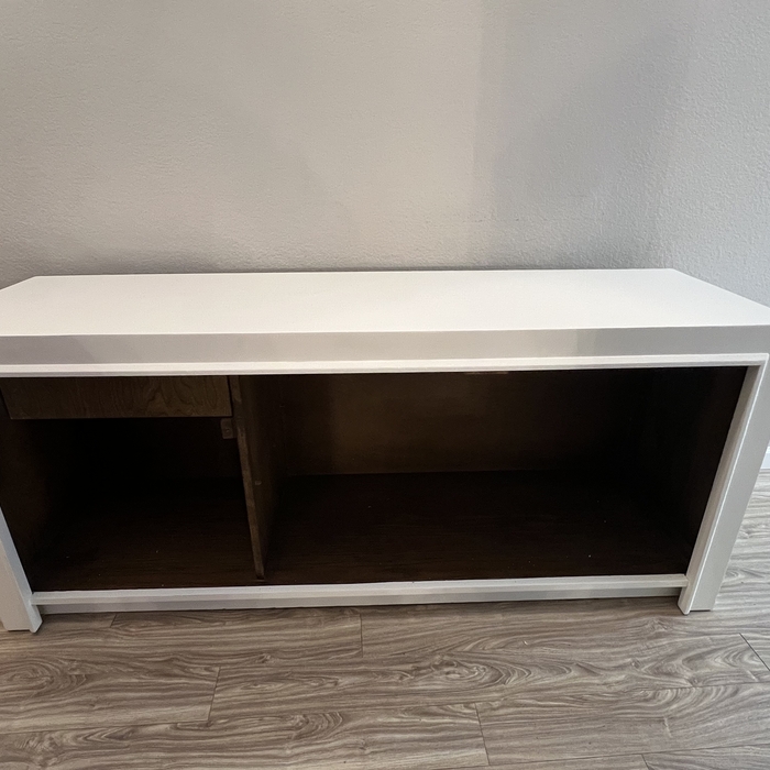Refinishing furniture