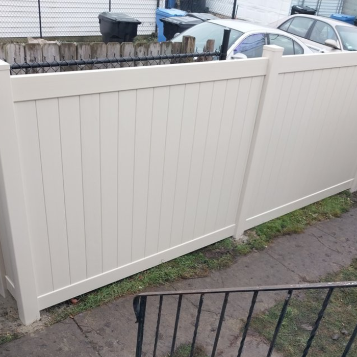 White Vinyl Privacy Fence