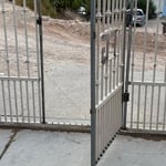 Gate