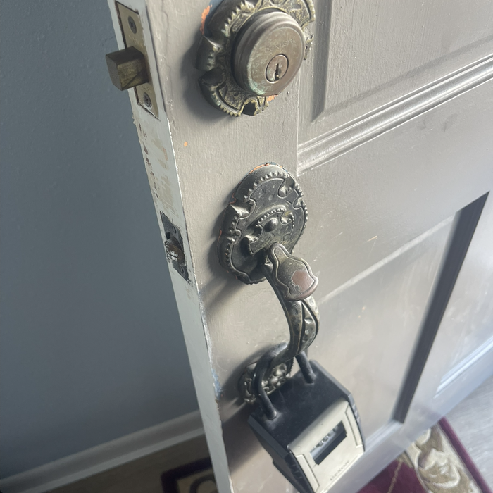 Residential Lock Replace