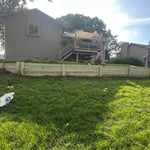 Hardscape-retaining wall