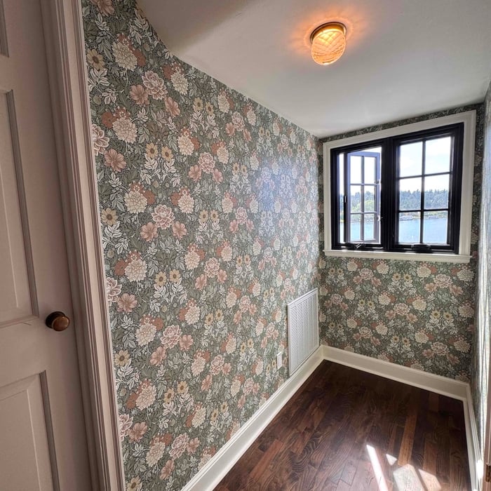 Floral Wallpaper Home