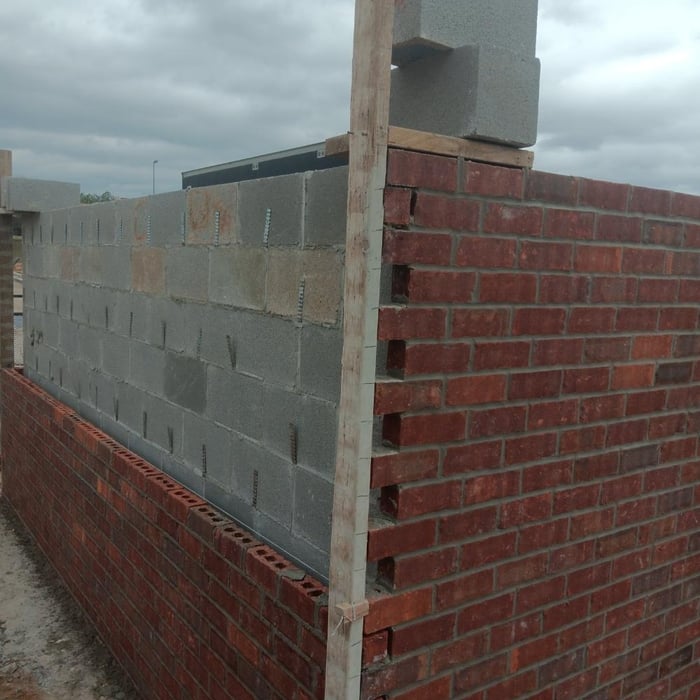 Block/Brick wall