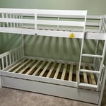 Furniture assembly