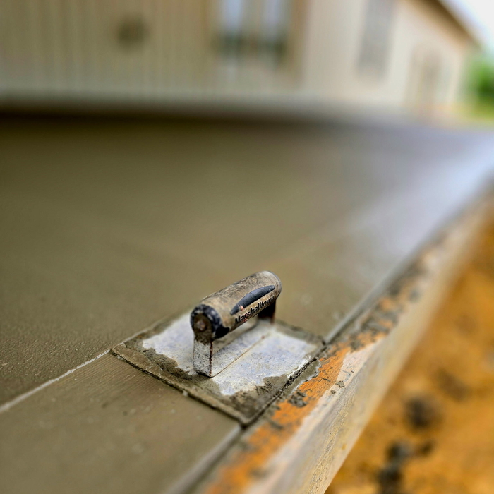 Concrete porch
