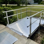 Aluminum Wheelchair Ramp