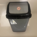 Trash can clean