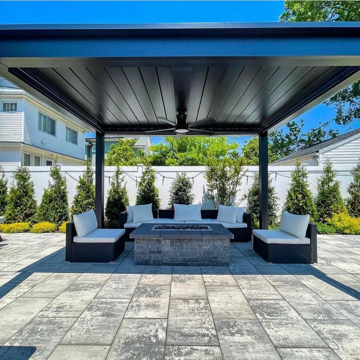 Louvered Pergola