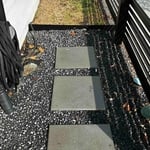 Graveling hose station