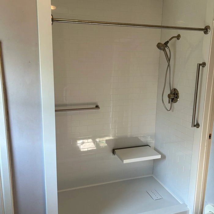 Shower installation