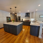 Mitered backsplash