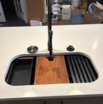 New Sink and Faucet