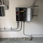 200 AMP MAIN PANEL