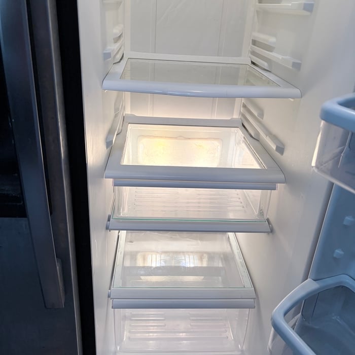 Total Fridge Deep Clean!