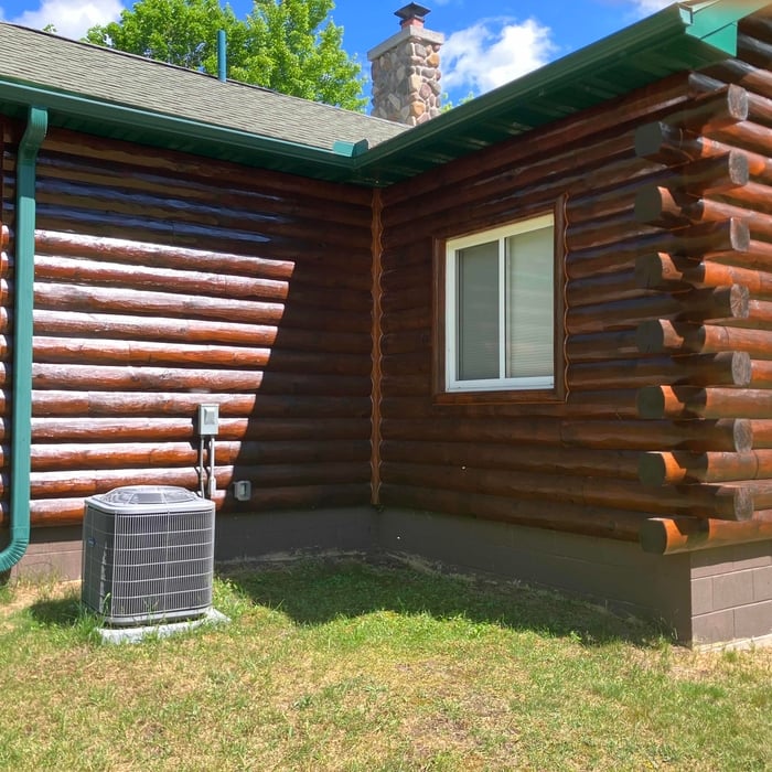 Log home