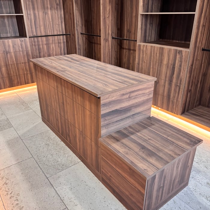 Walking closet