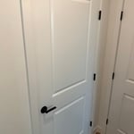 Installation doors