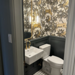 Wallpaper Hanger