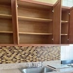 Kitchen cabinet