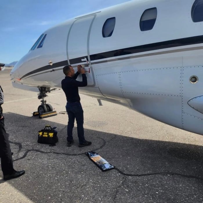 Private jet Lockout