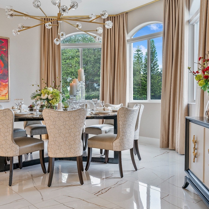 Luxury Dining Room