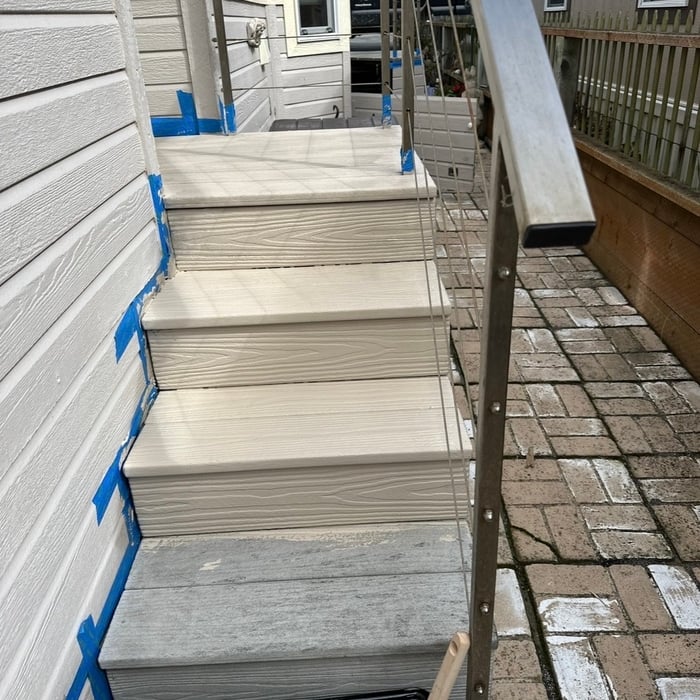 Anti slip stair coating
