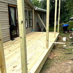 Deck/lean-to w/metal roof