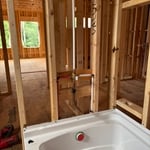 Tub With Valve and Drainage