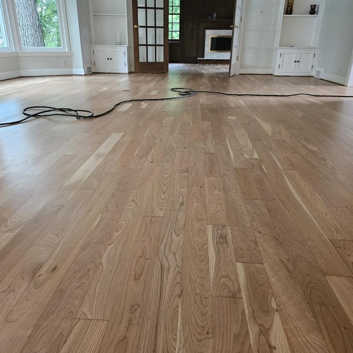 Hardwood floor sanding