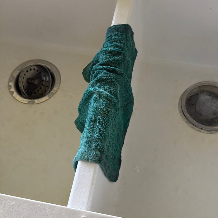 Kitchen deep clean